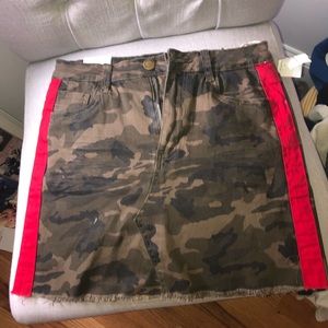 camo mini jean skirt with red stripes on side